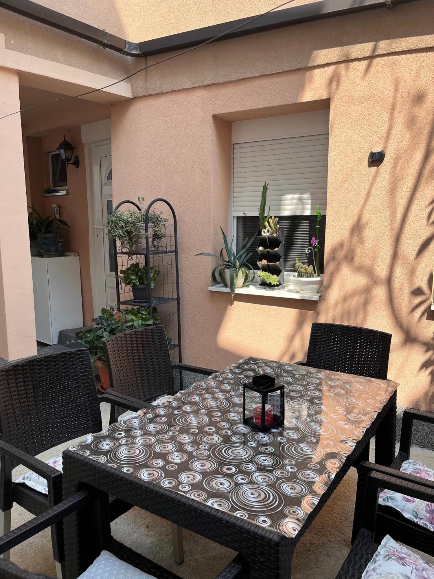 מוסטר Apartman Nermin מראה חיצוני תמונה